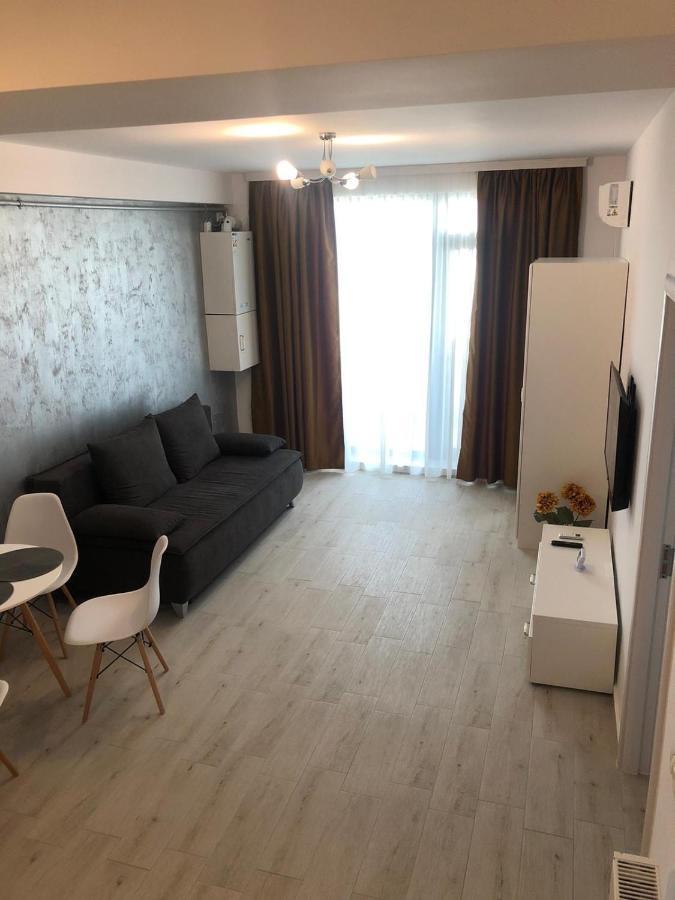 Sunrise Holiday Apartment - Mamaia Nord นาโวดาริ ภายนอก รูปภาพ