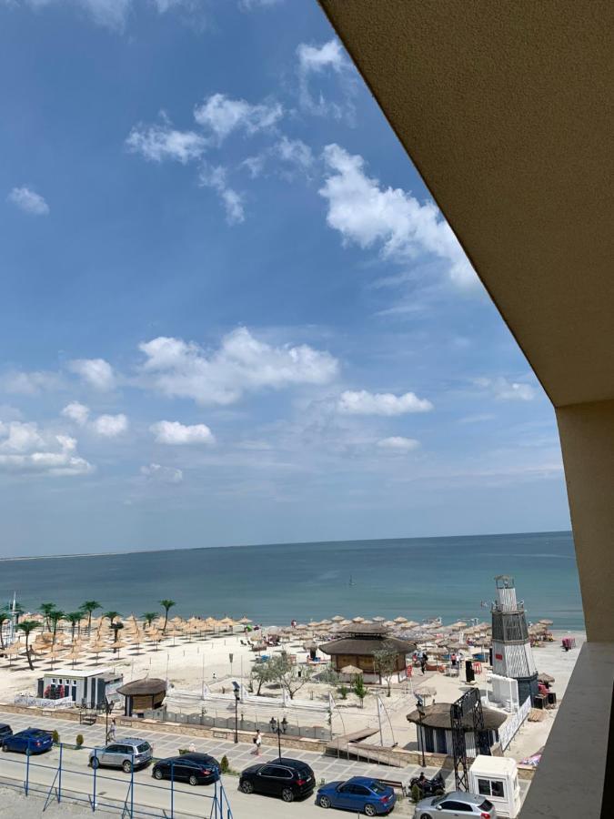 Sunrise Holiday Apartment - Mamaia Nord นาโวดาริ ภายนอก รูปภาพ